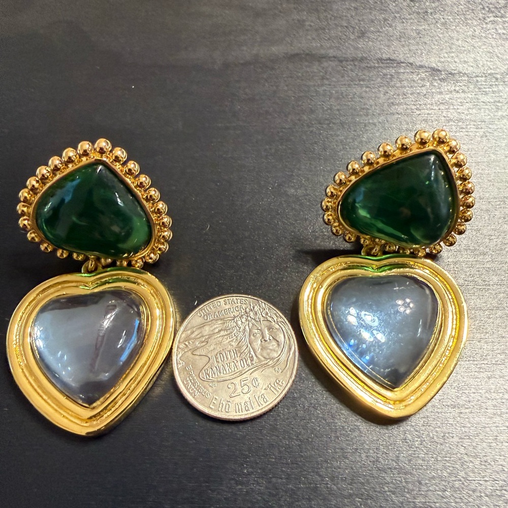 NEW Tory Burch Green & Blue heart drop clip-on earrings - Picture 10 of 10